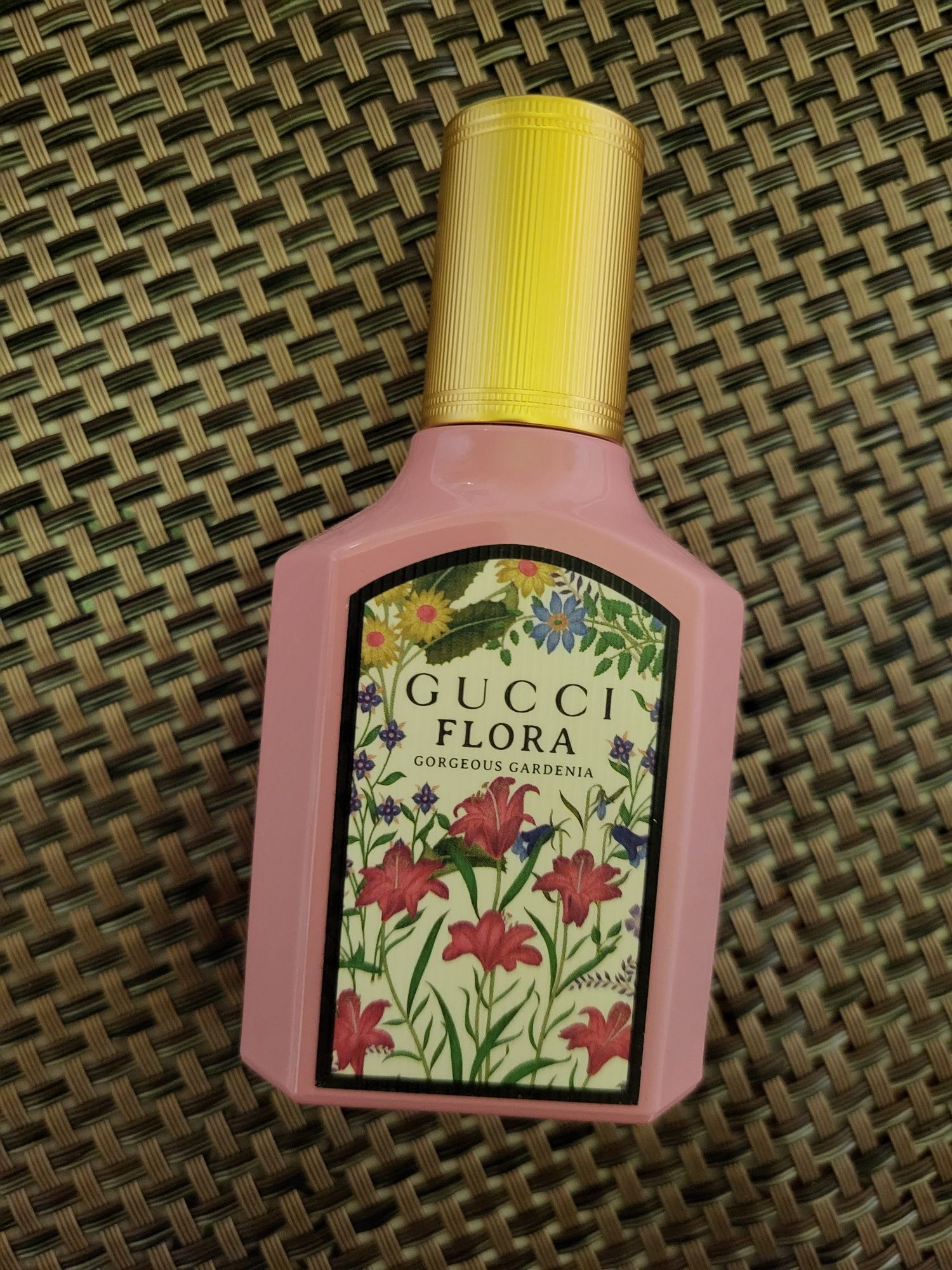 Парфумована вода Gucci Flora Gorgeous Gardenia