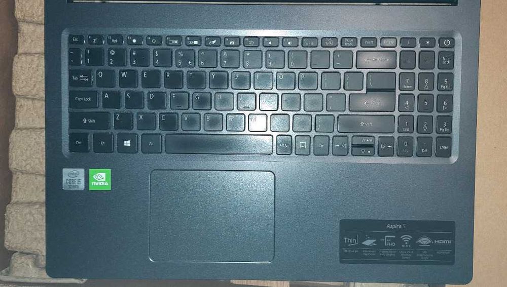 Laptop Acer Aspire 5 i5-10210, 16GB, 512+1TB, Win10 MX250 Czarny