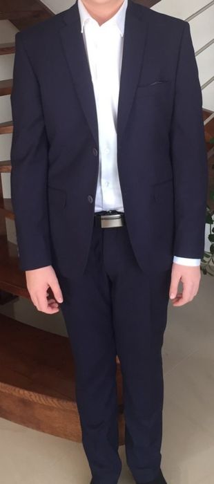 Garnitur ciemny granatowy elegancki 182 stan idealny