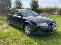 Audi A4 Audi A4 B6 AWX 1.9TDi CarPlay Webasto GSM Hak