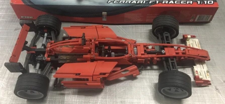 Lego Ferrari F1 racer