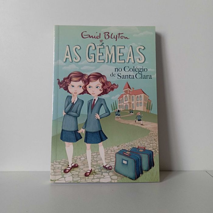 1- As Gémeas no Colégio de Santa Clara - Enid Blyton
