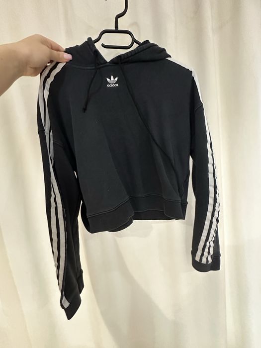 Blzuka damska adidasa