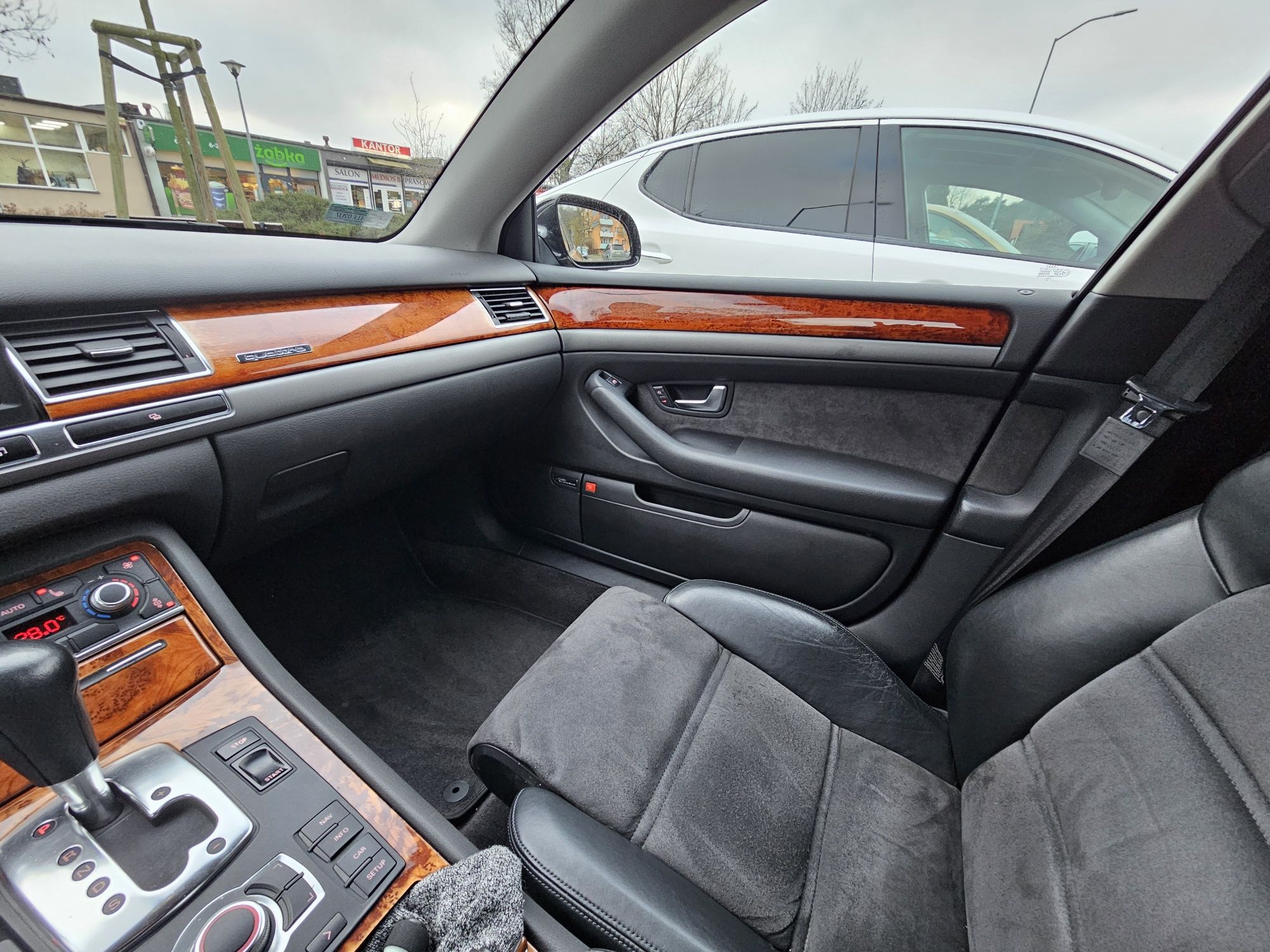 Audi a8 d3 3.7 +lpg. Zamiana.