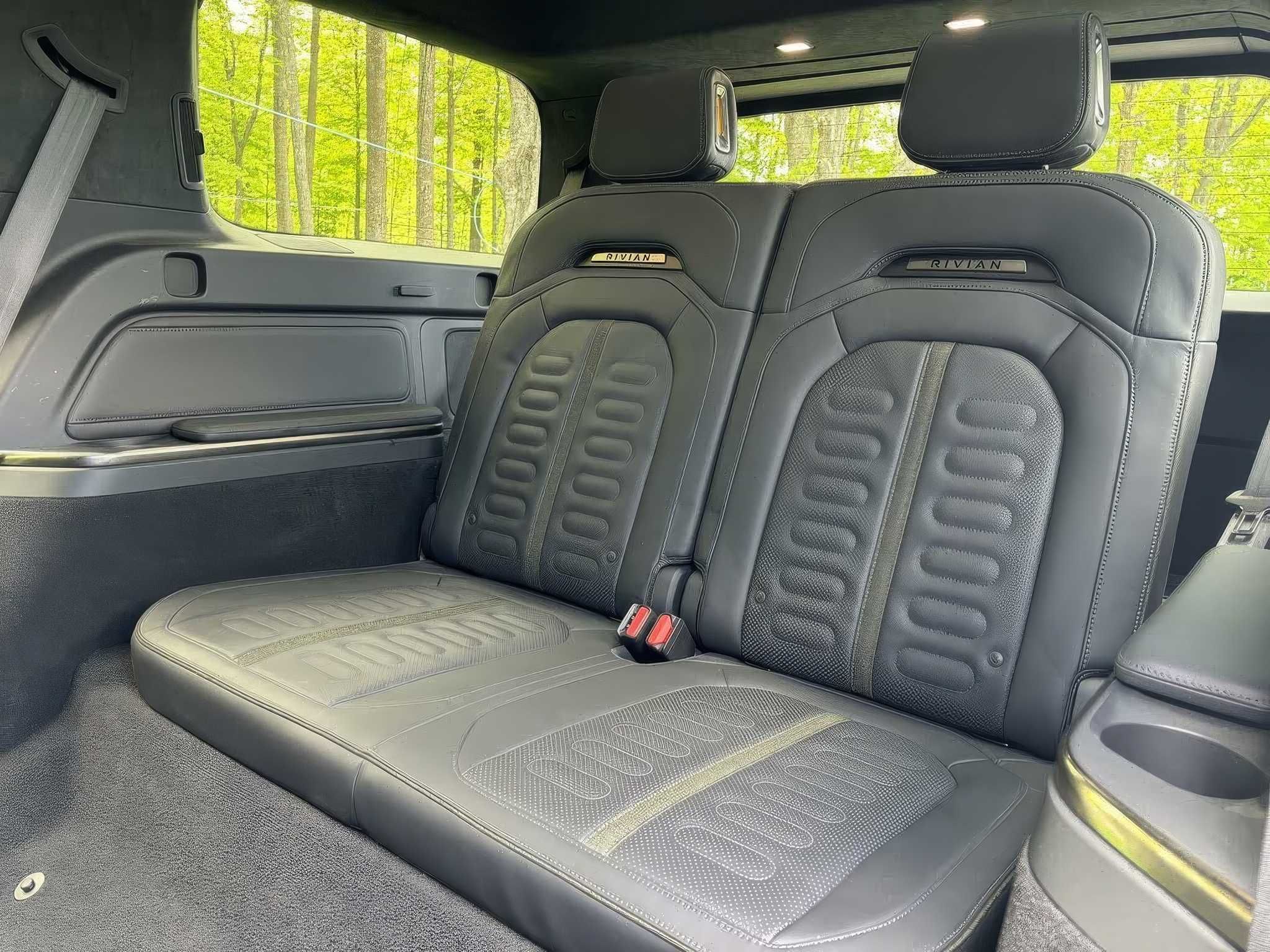 2022 Rivian R1S Launch Edition