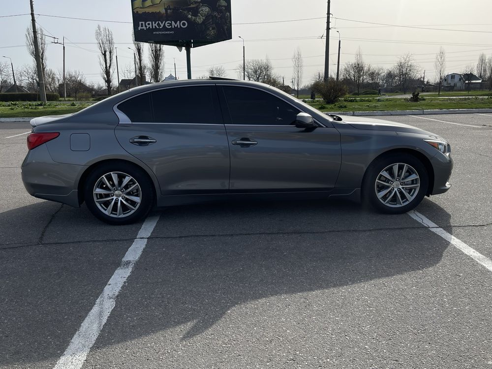 Продам Infiniti q50 3.5 hybrid