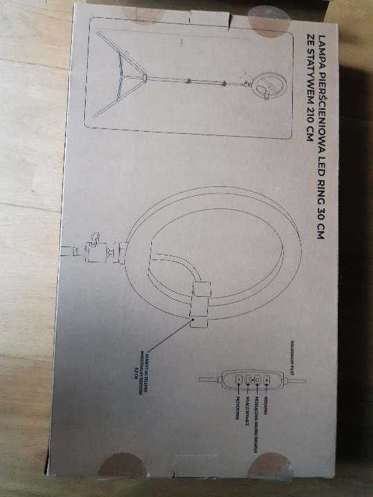 Lampa pierścieniowa led ring 30cm ze statywem 210cm.