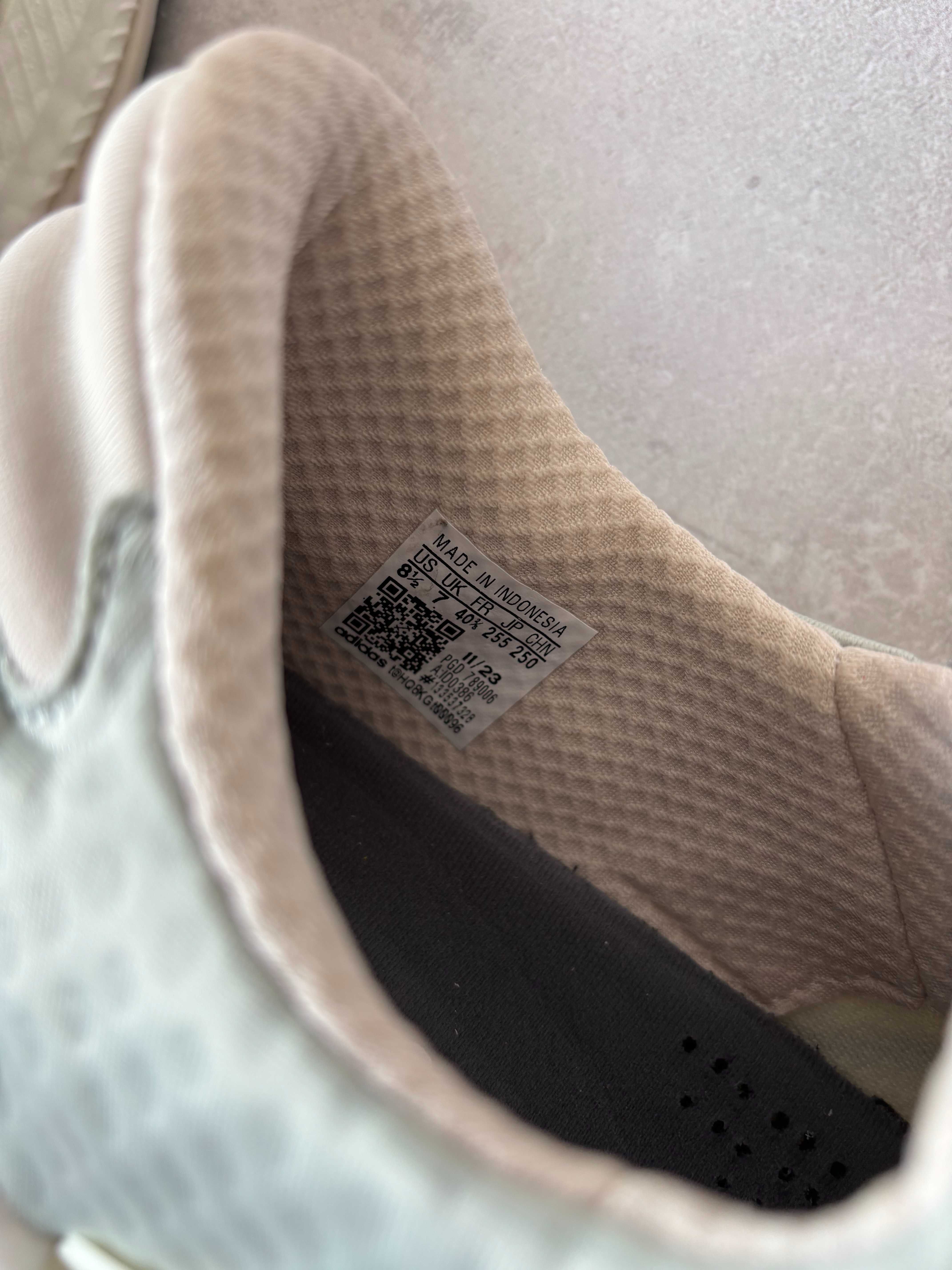 Кросівки жіночі adidad X_PLRBOOST SHOES
