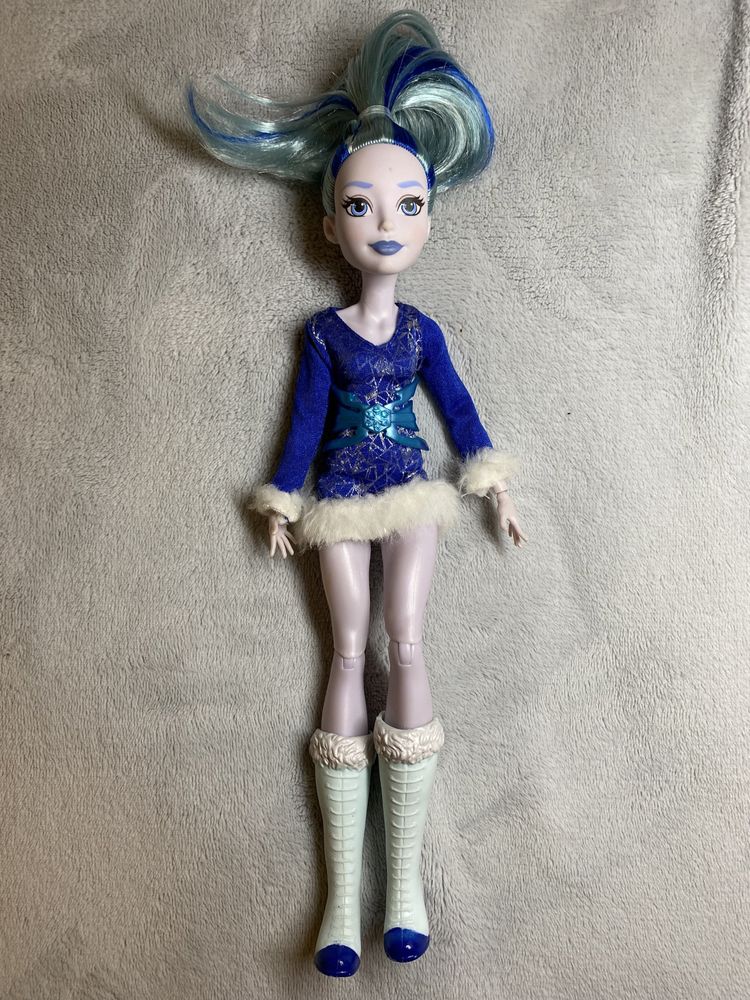 редкая кукла Эмма Фрост Маттел  Mattel Girls Hero Girls Frost