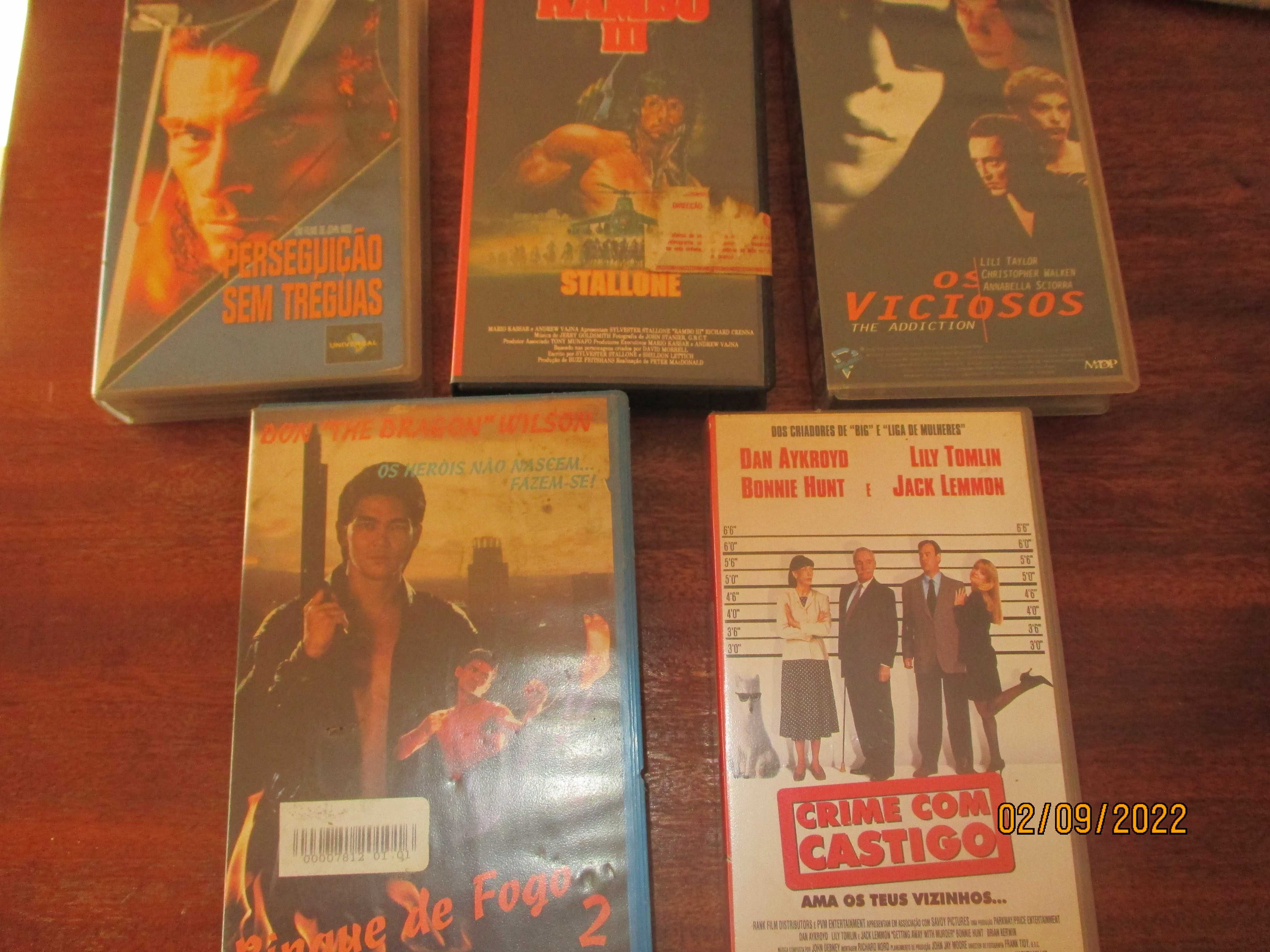 4 VHS- Ringues de sangue, Crime com castigo, O vicioso,Rambo,Van Damme