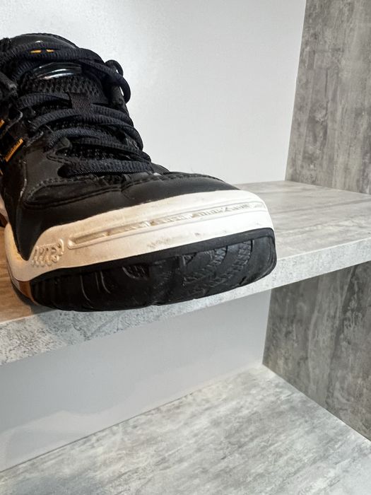 Кросівки ASICS Gel-Blade 3 – чорні з жовтими акцентам