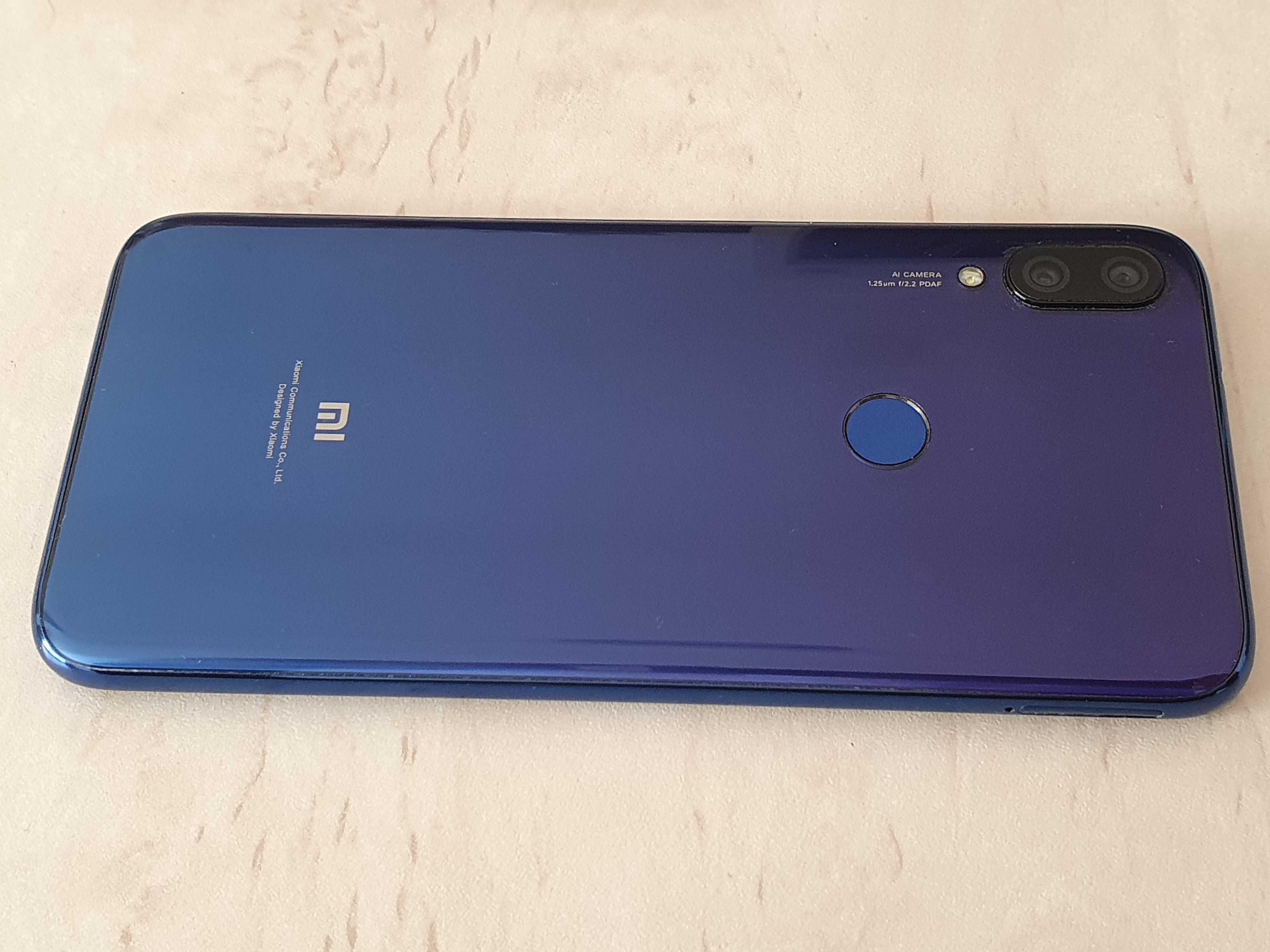 Xiaomi Mi Play 4/64 не включается