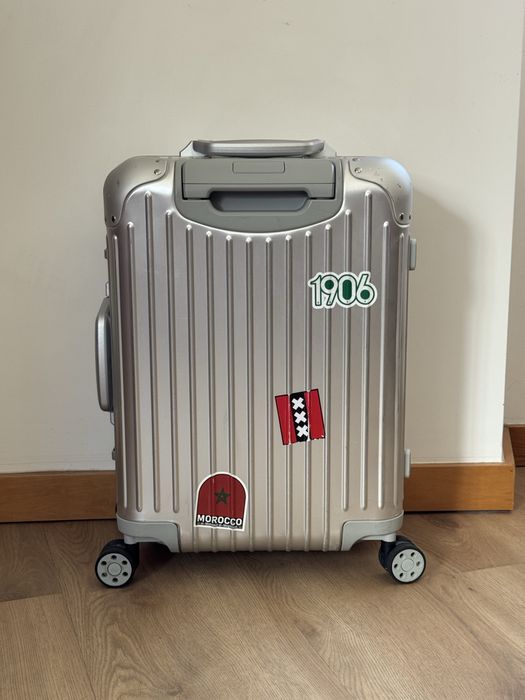 Rimowa Original Cabin Silver 2024