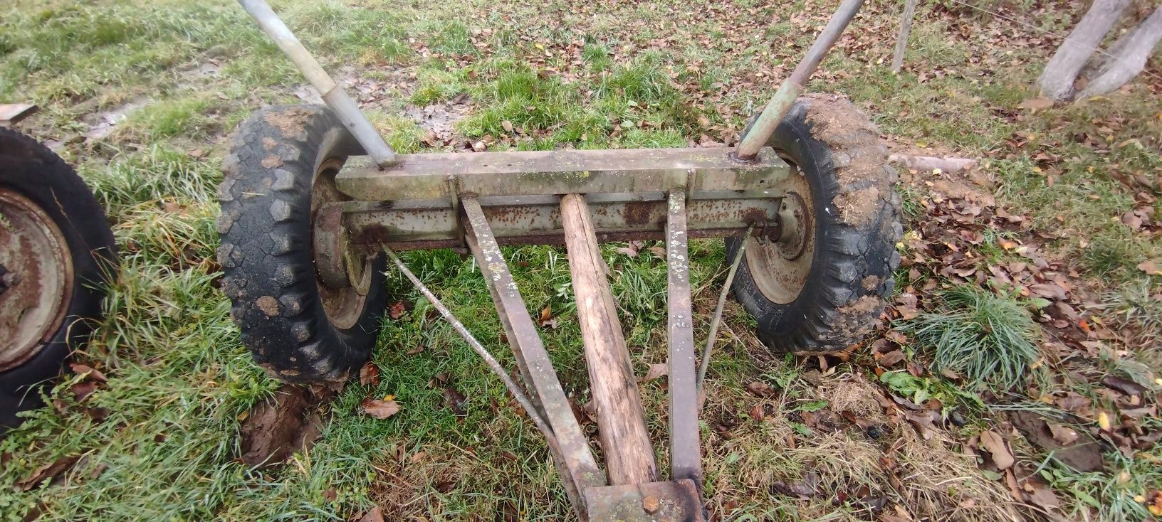 Rozrzutnik przyczepa zarejestrowana