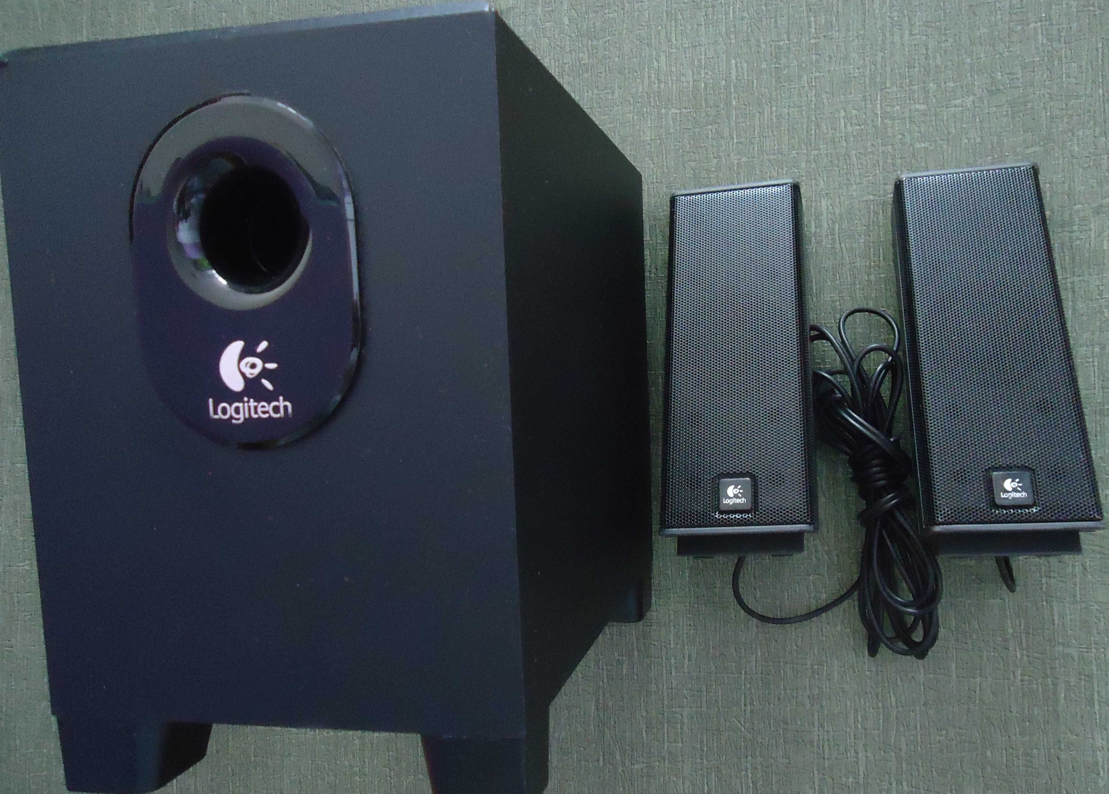 Zestaw głośników Logitech X-240