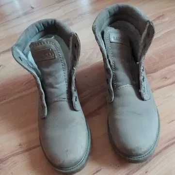 buty Lasocki 37 trapery beżowe ocieplane