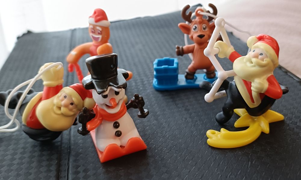 Bonecos Kinder antigos