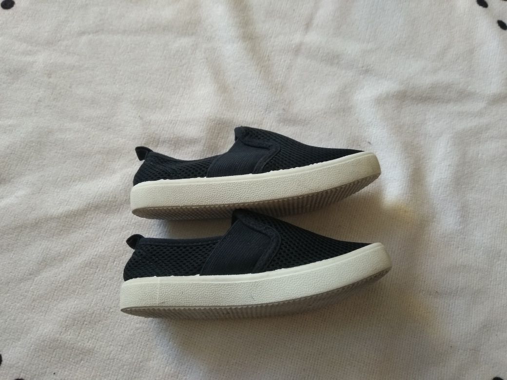 Granatowe tenisówki trampki buty kapcie r. 25 H&M długość wkładki 16 c