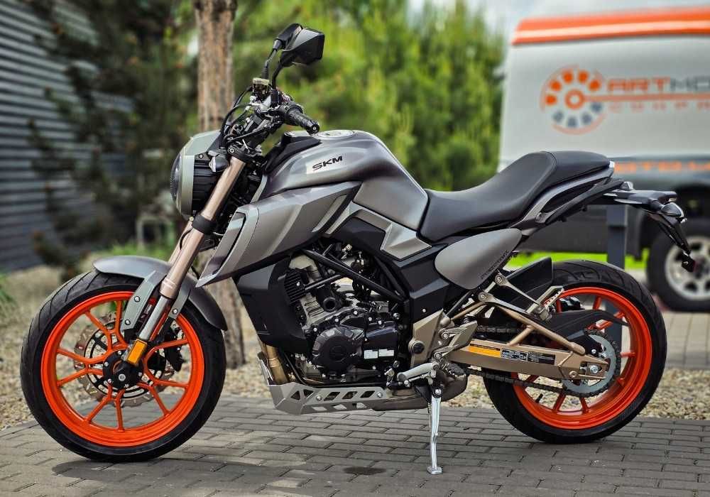 Новий мотоцикл SKM SK450-K (Senke), мотосалон Артмото Полтава