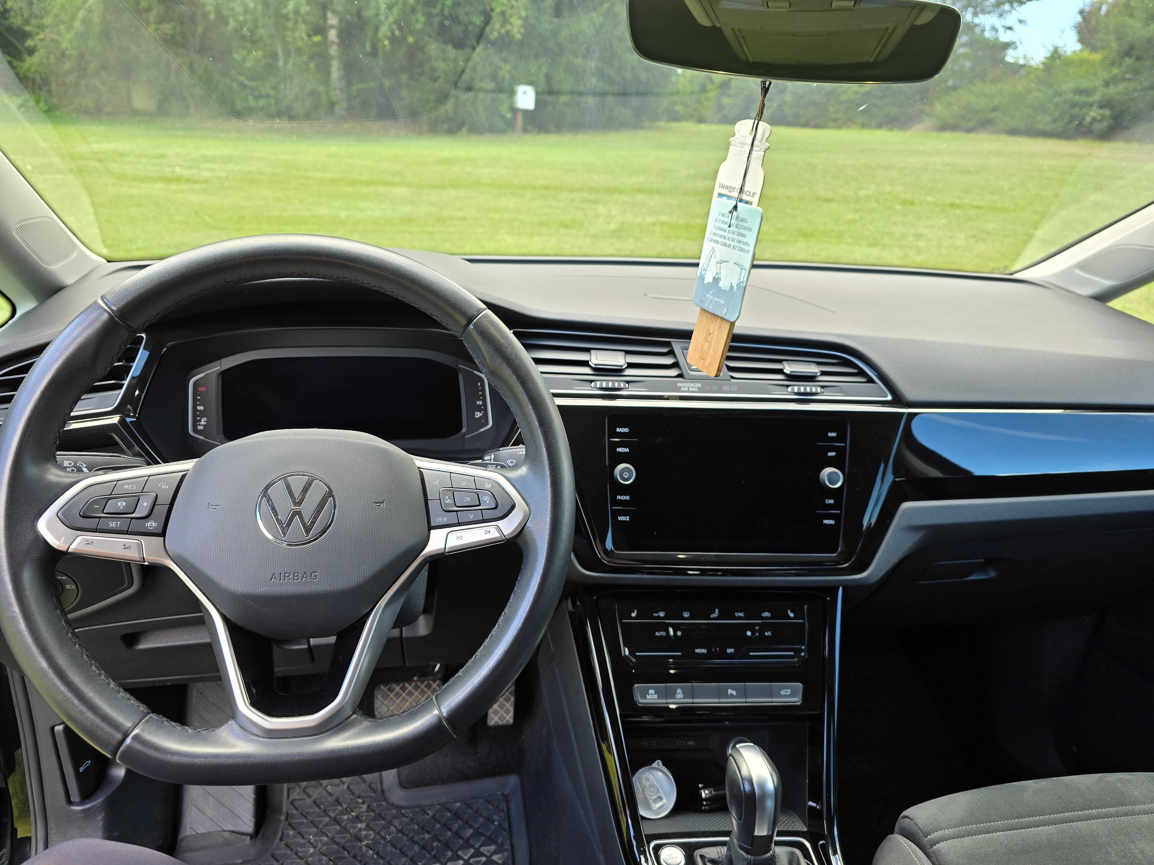 Samochod vw Touran