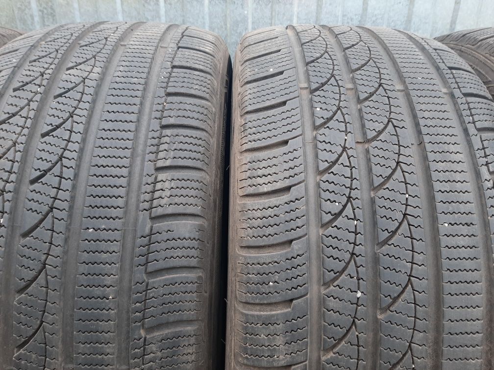 4 szt 245/45 r 17 Opony zimowe Minerva