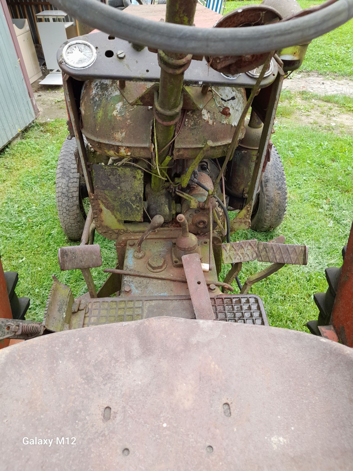 Zetor K25 Bocian zabytek na części Siedzenie