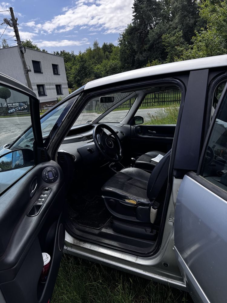 Renault Grand Espace IV 2.0dci 150km manual