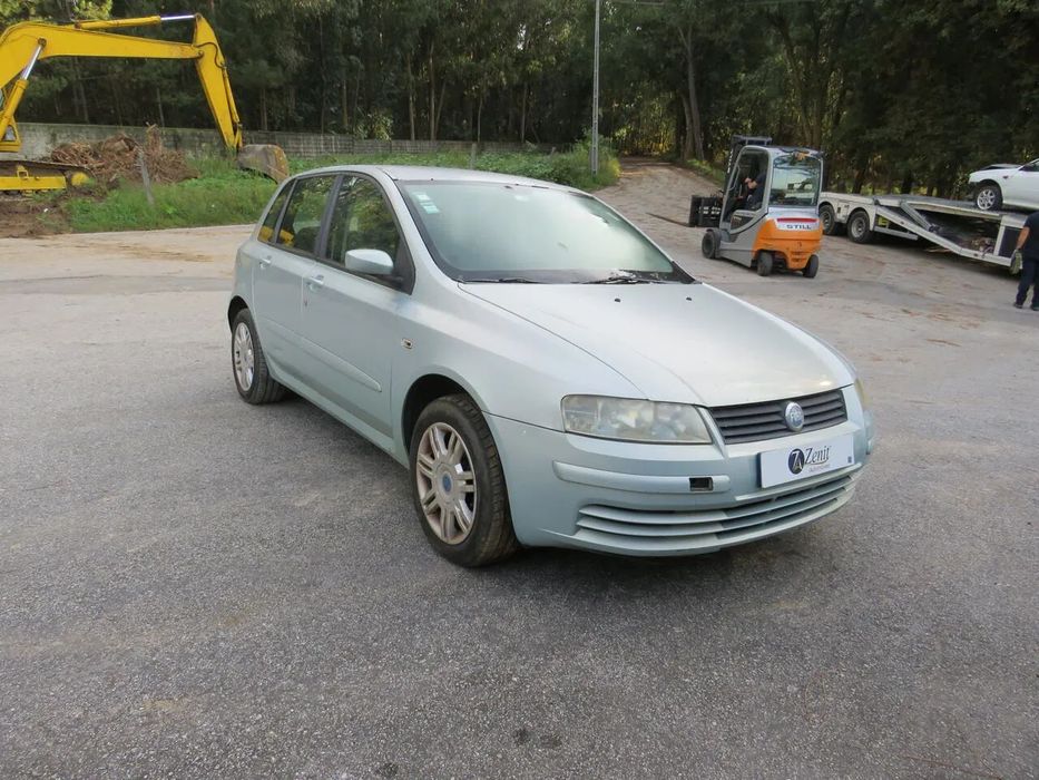 Fiat Stilo1.9 120Cv - Peças Usadas (9490)