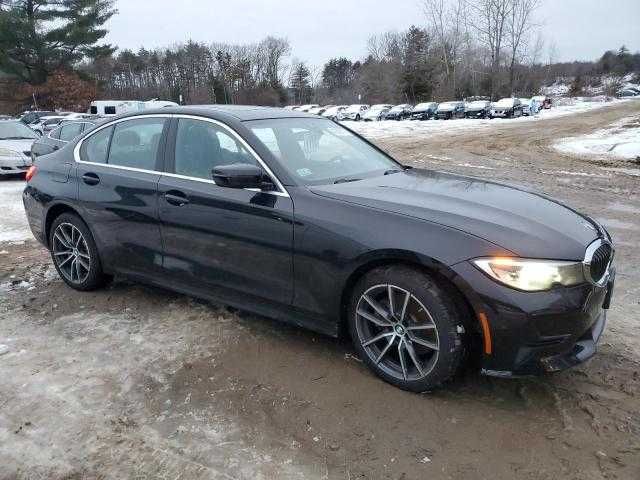 BMW 330ХI 2019 року