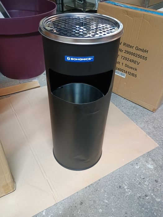 Koszt z wbudowaną popielniczką 30 l