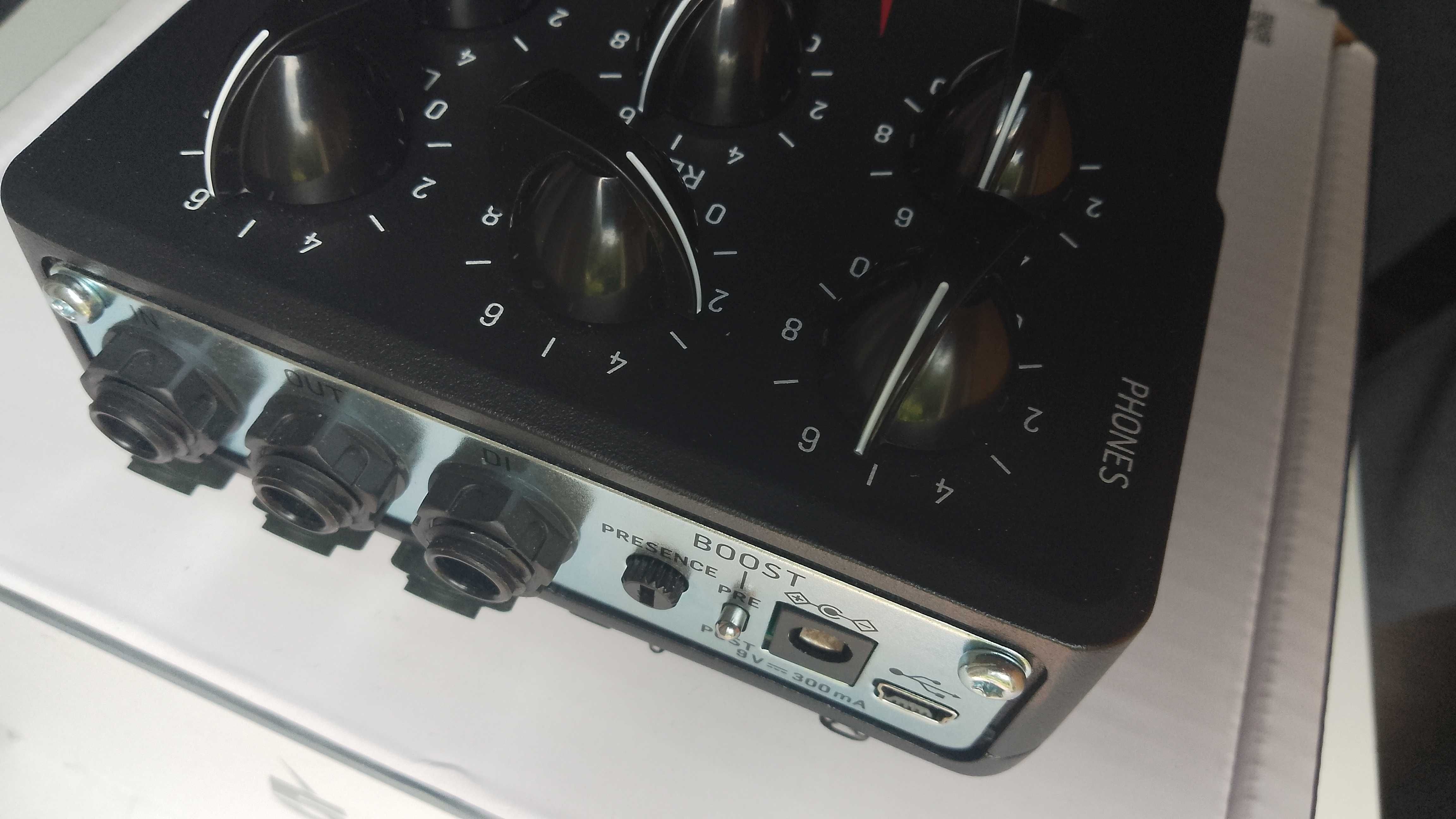 TC Electronic Ampworx V550 Preamp do gitary jak Peavey 5150