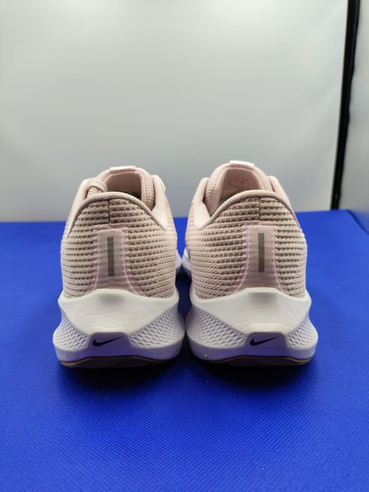 Кросівки Nike Air Zoom Pegasus 40 - 40  розмір.