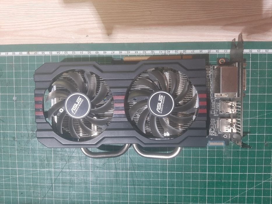 Срочно!!!Продам відеокарту ASUS Radeon R9 270X 2GB GDDR5