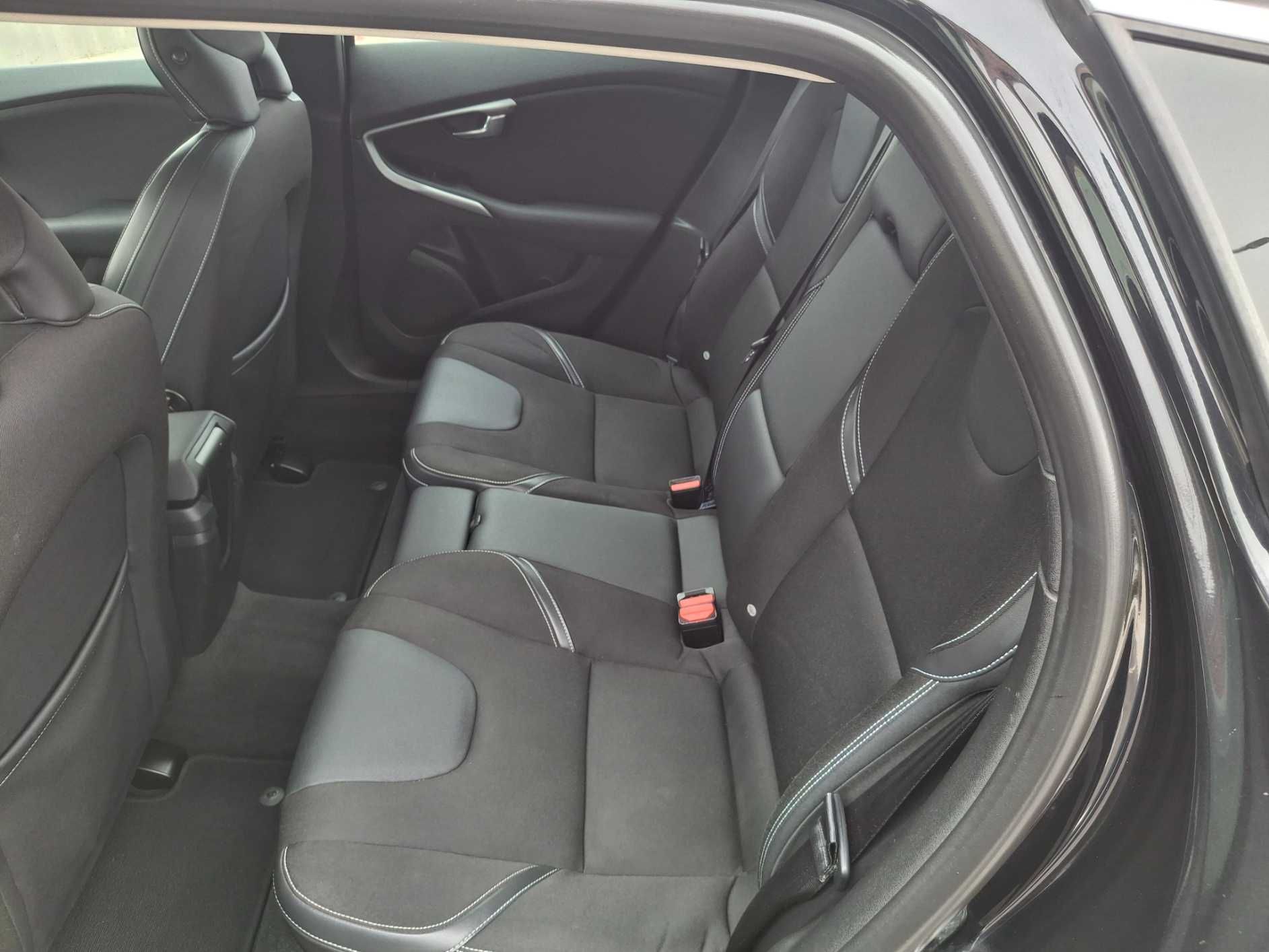 Volvo V40 1.6 D2 Momentum 170000km