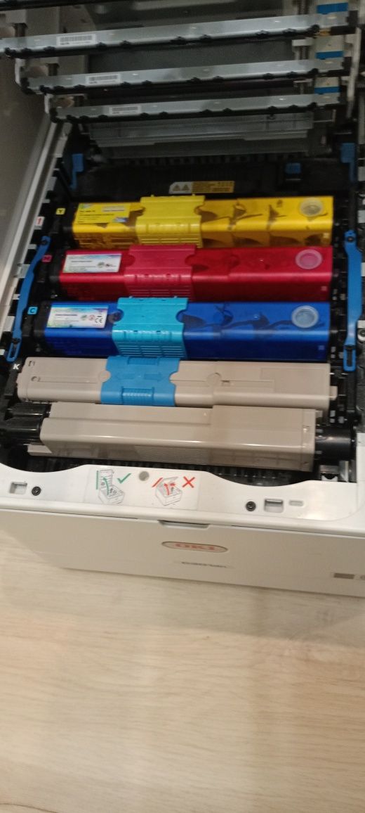 Kolorowa drukarka laserowa OKI c301dn