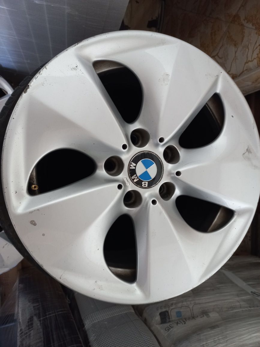 Jantes 17" 5x120 bmw style 363 bmw f10 f11 520d (e36 e46 etc) pneus