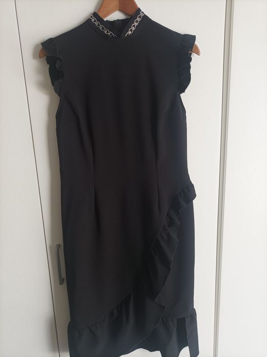 Vestido preto senhora