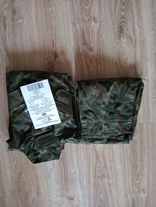Mundur polowy wzór 124P/MON Rozmiar M/R .