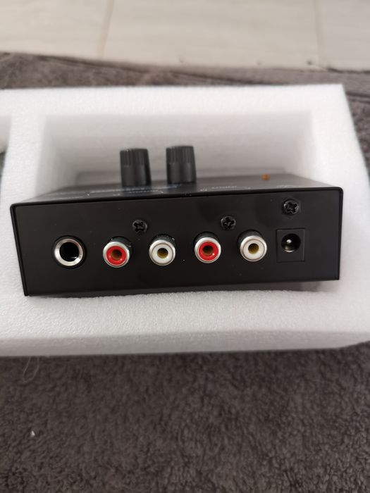 Pre-amplificador Gira Discos