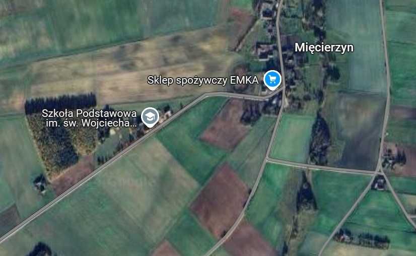 Działki budowlane przy drodze powiatowej