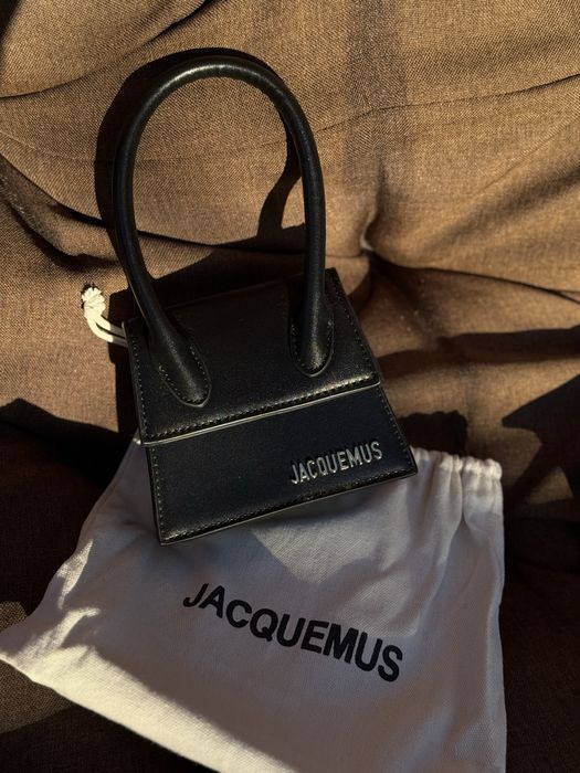Сумка чорна jacqumus