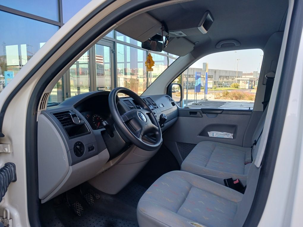 VW T5 1.9 tdi 9 lugares