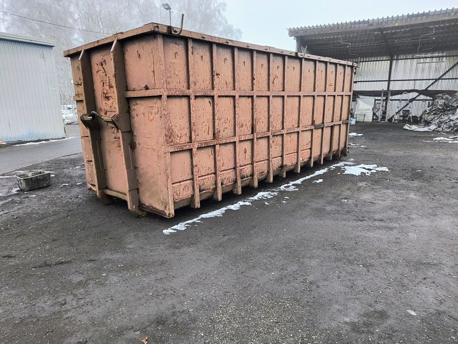 Kontener hakowy z plandeką