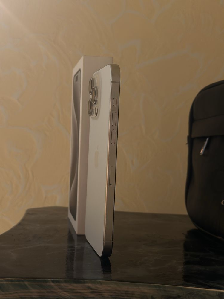 Iphone 15 pro max 256gb / neverlock / titanium