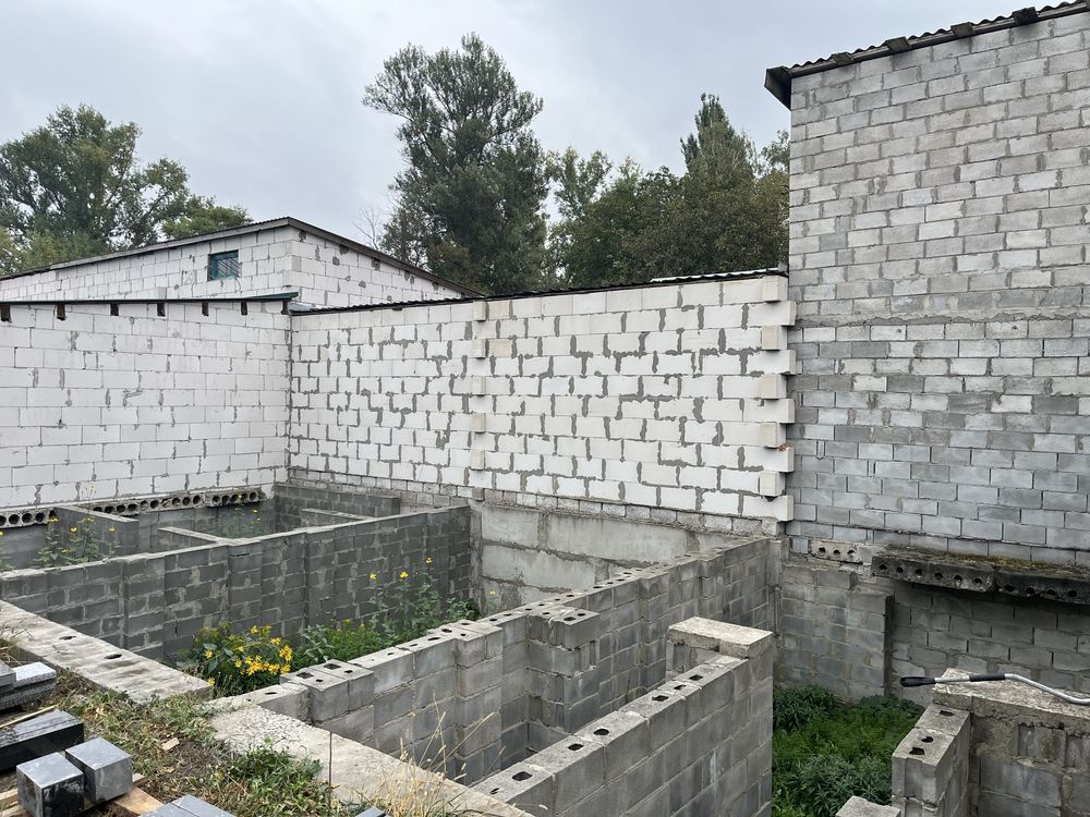 Продам гаражі Данилівка військове містечко.