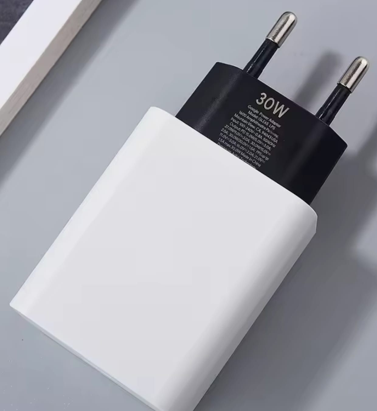 Зарядное устройство USВ-С мощностью ЗО Вт для Google Pixel 9