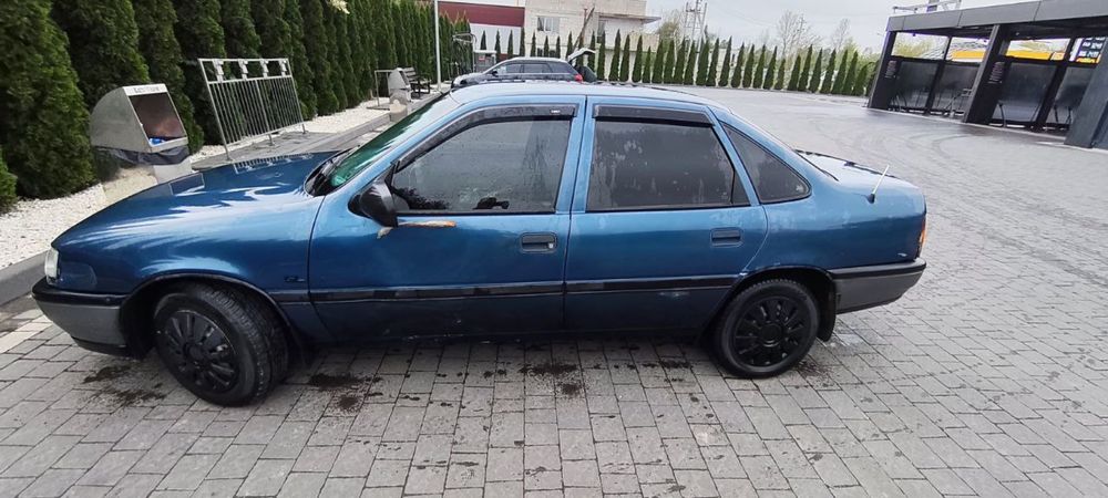 Продам опель вектра а  1990