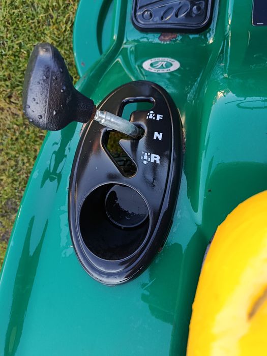 Kosiarka traktorek bez pługa Yard Man, MTD