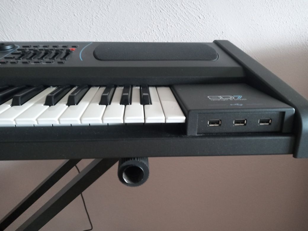 Sprzedam w idealnym stanie Keyboard Ketron SD 7