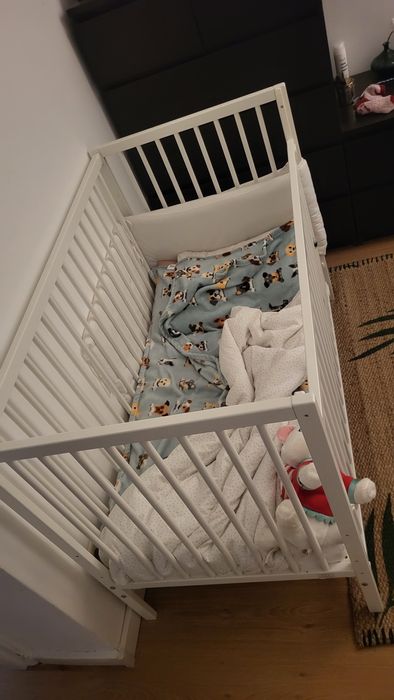Vendo Berço branco como novo